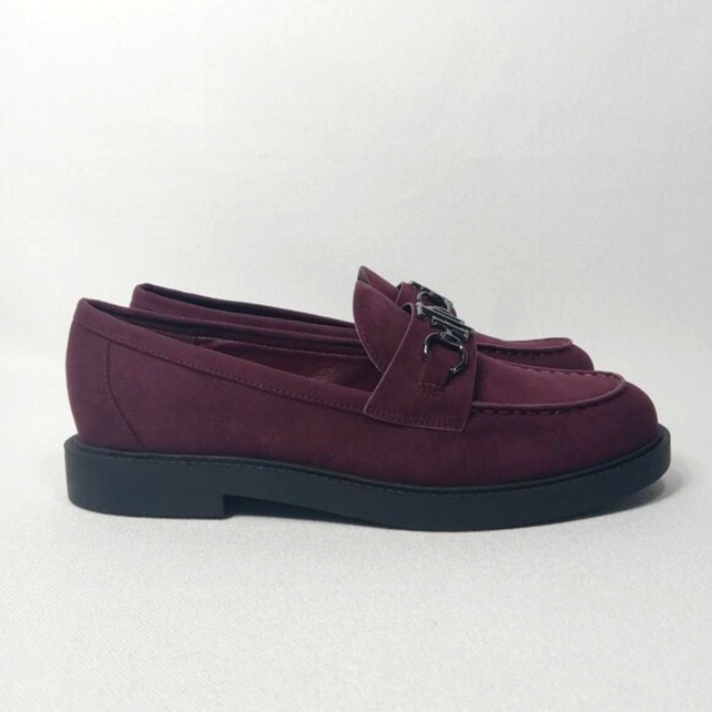 TOMMY HILFIGER Trevy2 Burgandy Purple Loafer Flats Women's Size 10